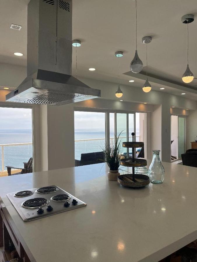 Beachfront 4 Bedroom Penthouse - Pool Steps To Beach & Mins To Downtown Rosarito Esterno foto