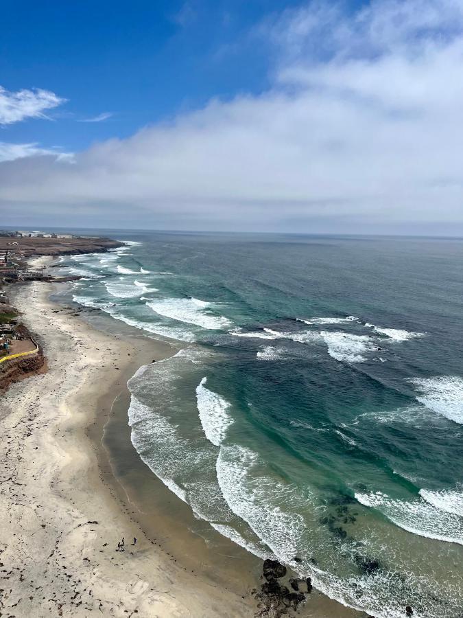 Beachfront 4 Bedroom Penthouse - Pool Steps To Beach & Mins To Downtown Rosarito Esterno foto